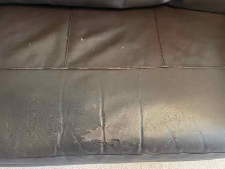 Photo of free x2 settees (Wf6 1bt) #3