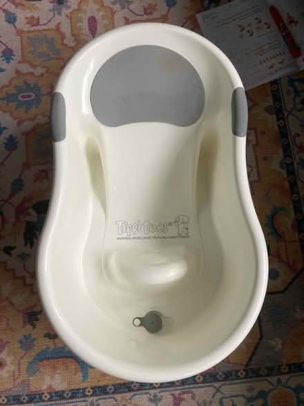 Photo of free Baby bath (Farcet) #3