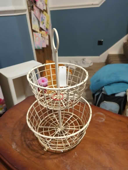 Photo of free 2 level wire basket (ME5) #1