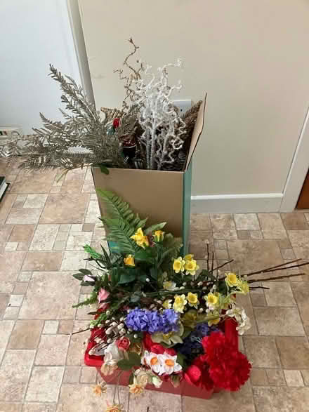 Photo of free Artificial/silk flowers (Chapel-en-le-Frith SK23) #1