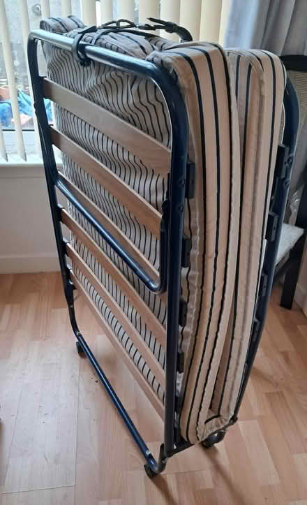 Photo of free Z bed (G52 Cardonald) #1