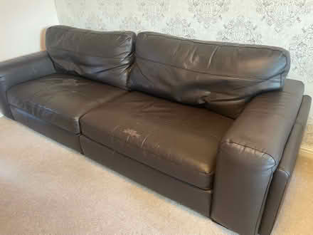 Photo of free x2 settees (Wf6 1bt) #1