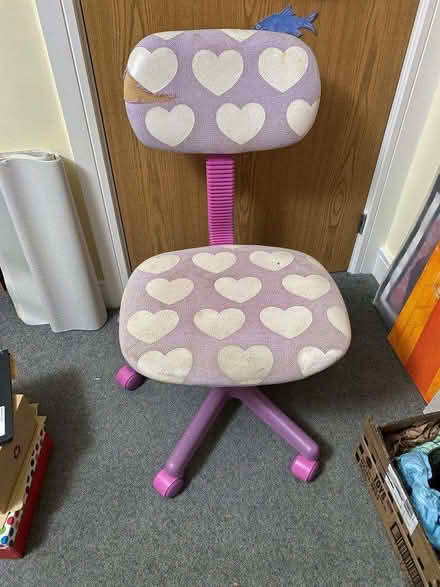 Photo of free Gas lift chair, working, faded, could be recovered. (Hassocks BN6) #1