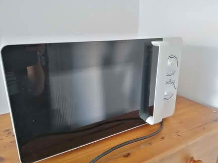 Photo of free Microwave. (Penzance TR18) #1