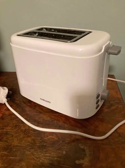 Photo of free Toaster (Walton Manor OX2) #1