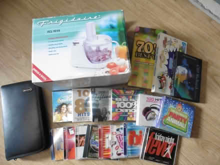 Photo of free Mixed Lot. (Bedford Centre MK40) #2