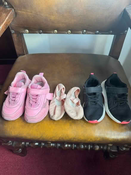 Photo of free Girls clothes(4-5y) (Ruislip) #3