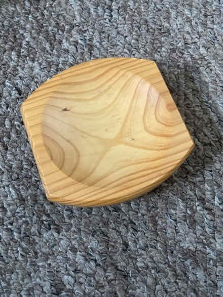 Photo of free Small bowl (Farcet) #1