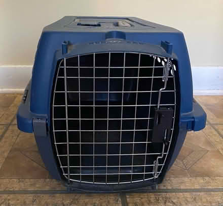 Photo of free Cat carrier (Bloor/ The West Mall) #1