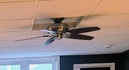 Photo of free Hunter 5 Blade Ceiling Fan w/ Light (Shakerag, Johns Creek) #2