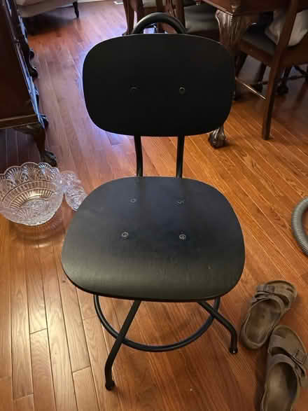 Photo of free Desk chair (Artondale/Cromwell) #1