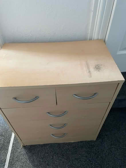 Photo of free Chest of drawers (Westcliff SS0) #1