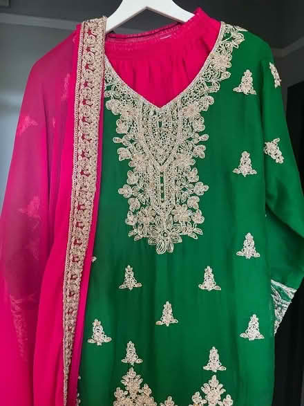 Photo of free 3 piece Asian mendhi suit outfit (Acton W5) #4