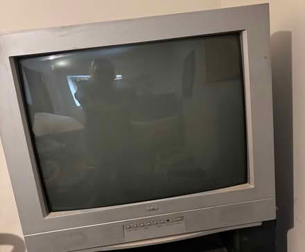 Photo of free Large 32” box tv RCA (North Oshawa) #1