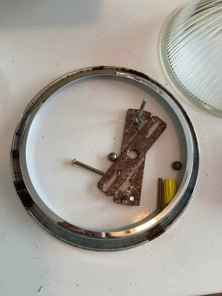 Photo of free Wall fixture (Rutledge, Delaware County) #3