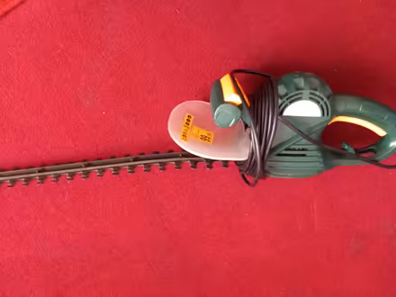 Photo of free Hedge trimmer for spares/repair (Leasowe CH46) #1