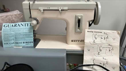 Photo of free Sewing Machine . Singer (Spon End CV5) #1