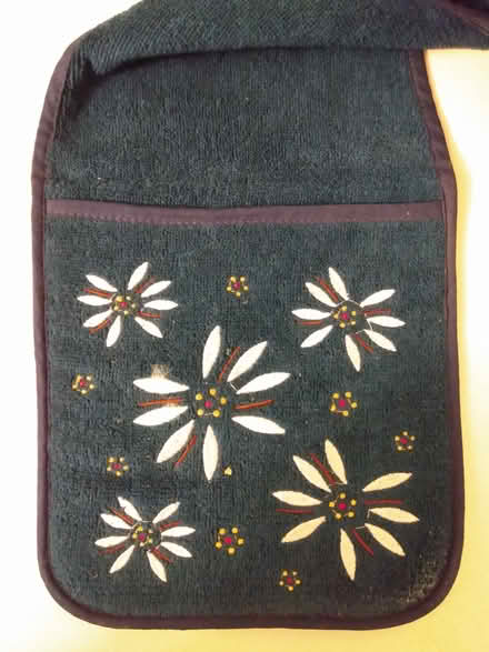 Photo of free Over the Shoulder Pot Holders (Chestnut Hill, Newton) #3