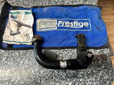Photo of free Detachable tow hitch (Alwoodley LS17) #1
