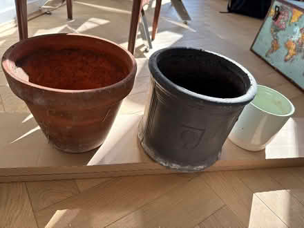 Photo of free Plants pots (Se11 5hw) #1