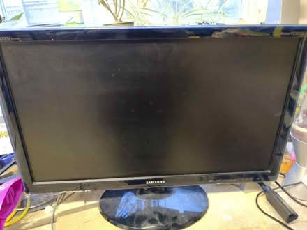 Photo of free 23" tv (Cholsey) #1