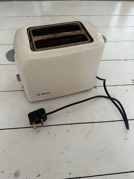 Photo of free Toaster (Blackhorse Road, E17) #1