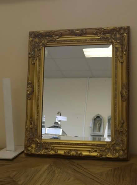 Photo of Large gilded mirror (SW8) #3