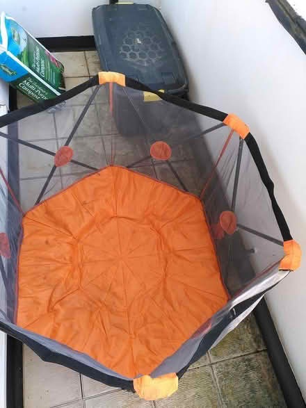 Photo of free Foldable (pet) play pen (TR7) #3