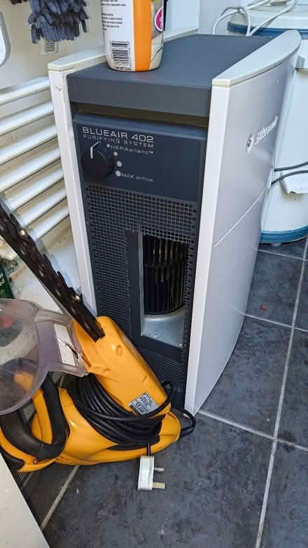 Photo of free Blueair 402 air purifier (BN3 hove) #4