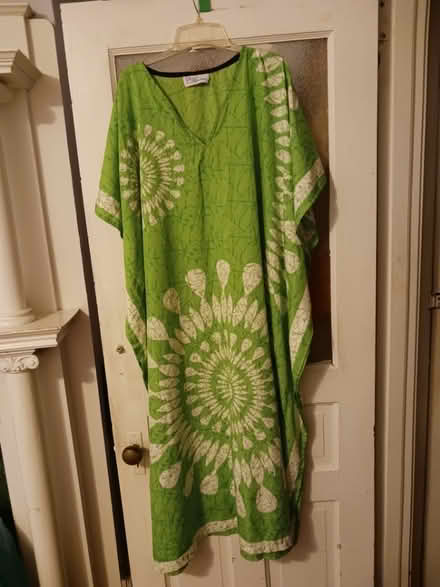 Photo of free Green caftan (60th cedar ave 19143) #1