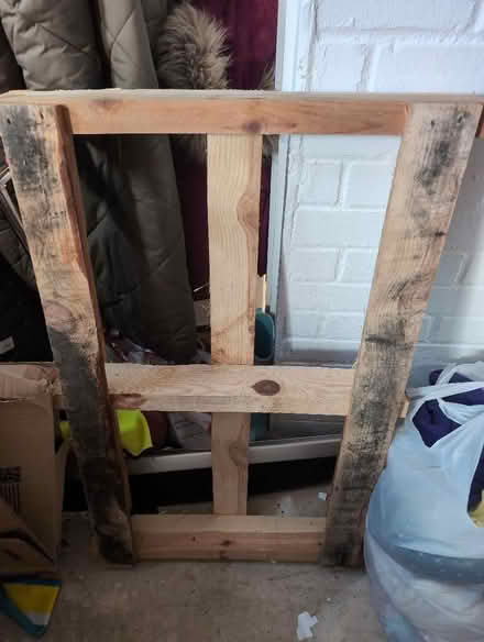 Photo of free wooden pallet (Agar Nook LE67) #1