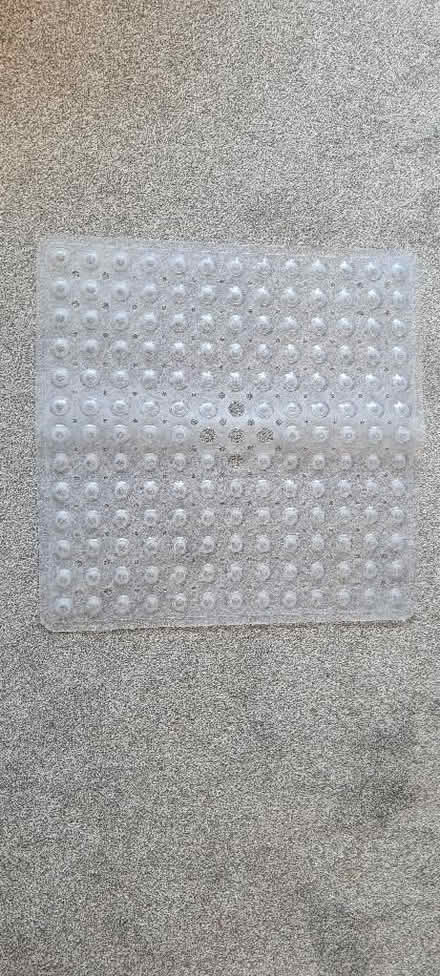Photo of free Shower mat (Beckenham BR3) #1