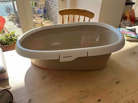 Photo of free Cat litter tray (Oxted) #1