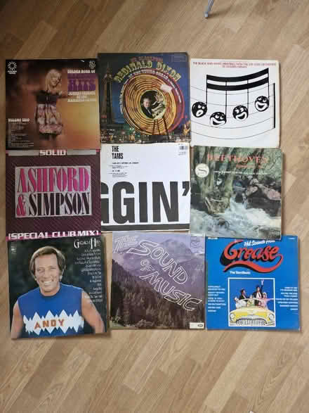 Photo of free 19 vinyls (CH42 tranmere) #1