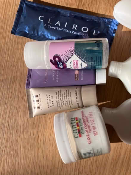 Photo of free Hair conditioner and samples (London NW5) #2