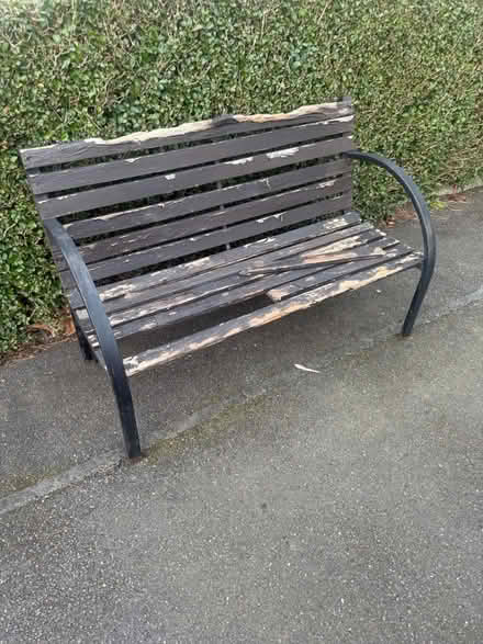 Photo of free Garden bench (DE24 derby) #1