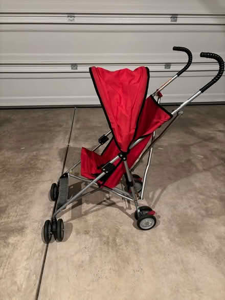 Photo of free Umbrella Stroller (South cooper mountain) #1