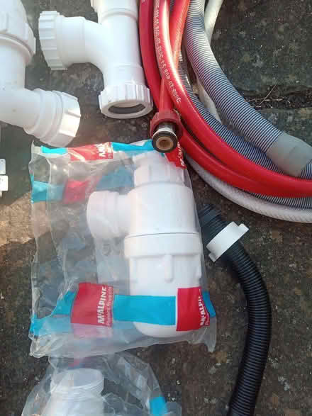 Photo of free plumbing hoses, pipes, connectors (Henlow SG16) #4