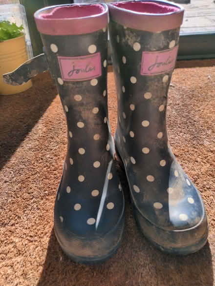 Photo of free Kids boots (Florence Park OX4) #2