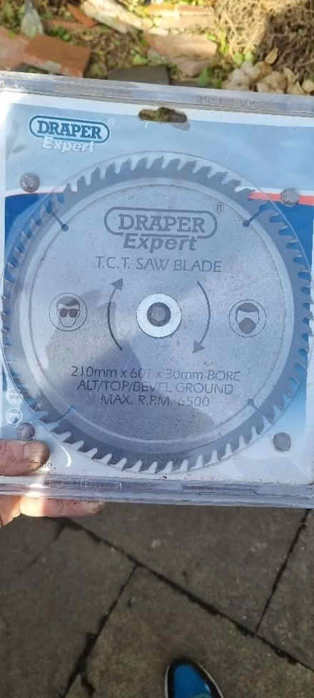 Photo of free 210mm circular saw blade 30mm hole, 60T (Great Northern Road DE1) #1