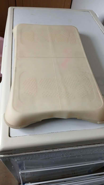 Photo of free Wii balance board (Upton CH49) #1