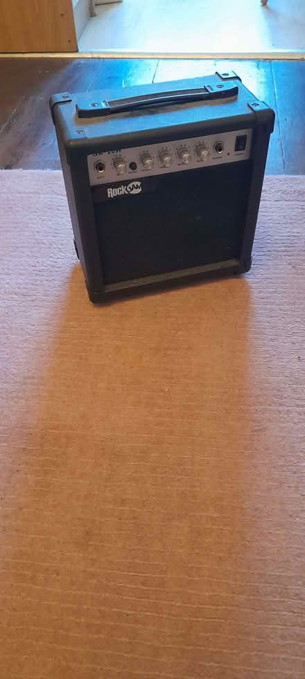 Photo of free Guitar amp (Battledown GL52) #1