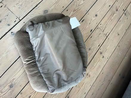 Photo of free Cat or small dog bed (BN41) #3