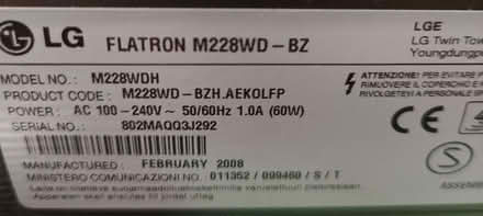 Photo of free LG Flatron M228WD TV (South Croydon CR2) #3