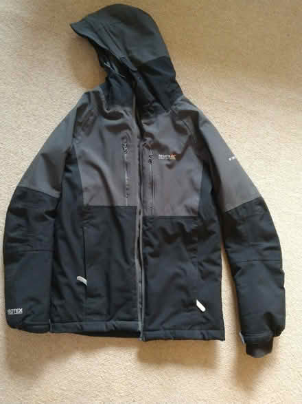 Photo of free Boy's coat - zip needs replacing (Abingdon OX14) #1