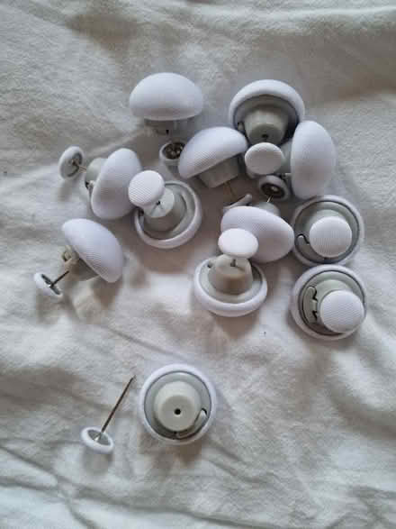 Photo of free Duvet clips (Ilford IG1) #1