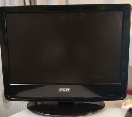 Photo of free Foehn & Hirsch TV FH-19LHD (South Croydon CR2) #1