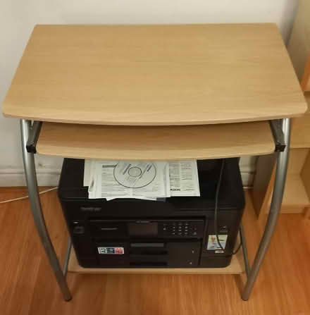 Photo of free Computer desk and Printer. (Queenstown FY1) #2