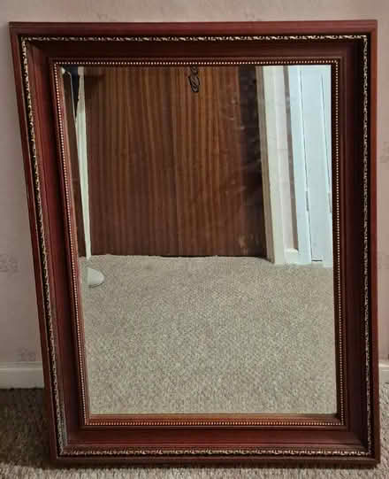 Photo of free Mirror (Fleetville AL1) #1