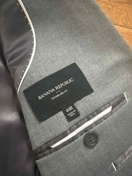 Photo of free Men’s Jacket 44R Banana Republic (Clinton Hill, Brooklyn) #4